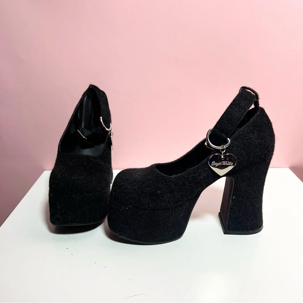 Y2k 2000s mcbling dollskill Sugar Trillz black fuzzy kitten platform heels